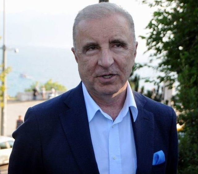 Aysal: "futbol Takımını Da Çekerim" 1