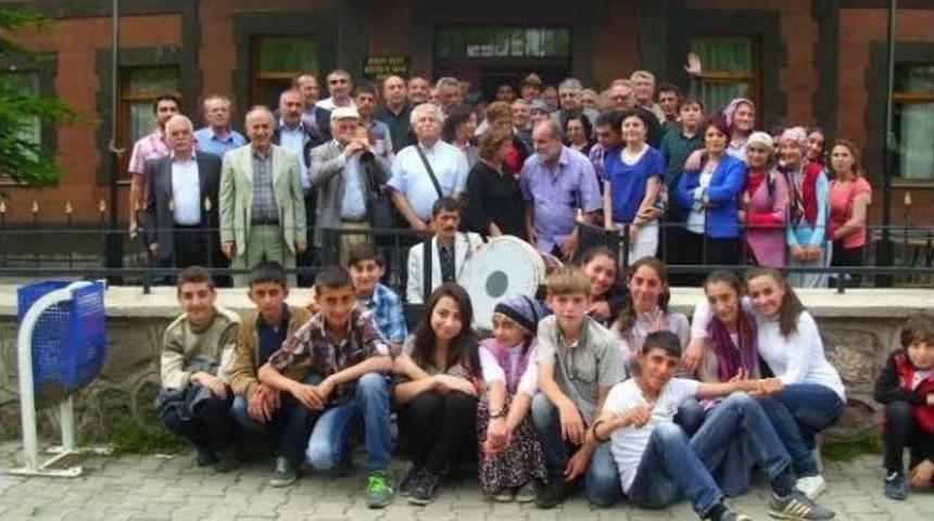 10. Dursun Ak&ccedil;am K&uuml;lt&uuml;r Sanat G&uuml;nleri Başladı