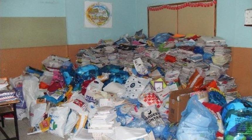 İzmit Belediyesi Eski Kitapları Topluyor