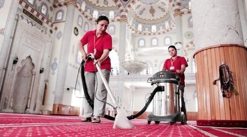 Bornova&rsquo;da Ramazan Dayanışması