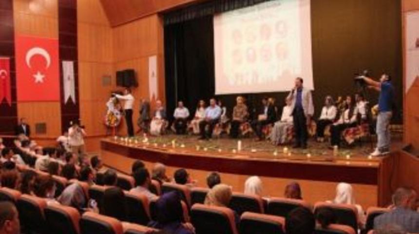 Kahramanmaraş'ta Şiir Ve T&uuml;rk&uuml; Gecesi B&uuml;y&uuml;ledi