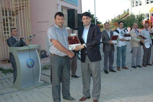 Selendi’de 14. Geleneksel Kiraz Festivali 2