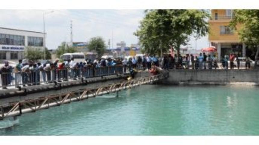 Serinlemek İ&ccedil;in Girdiği Kanalda Kayboldu
