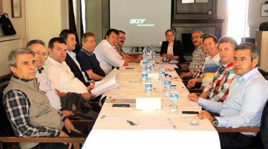 T&uuml;rkiye Buz Pateni Federasyonu Y&ouml;netim Kurulu Toplantısını Yaptı