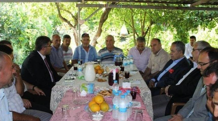 Arın&ccedil;'tan Belediye Başkanına Taziye Ziyareti