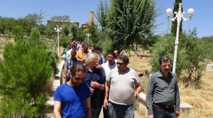 Tgk &Uuml;yeleri Tillo'yu Gezdi