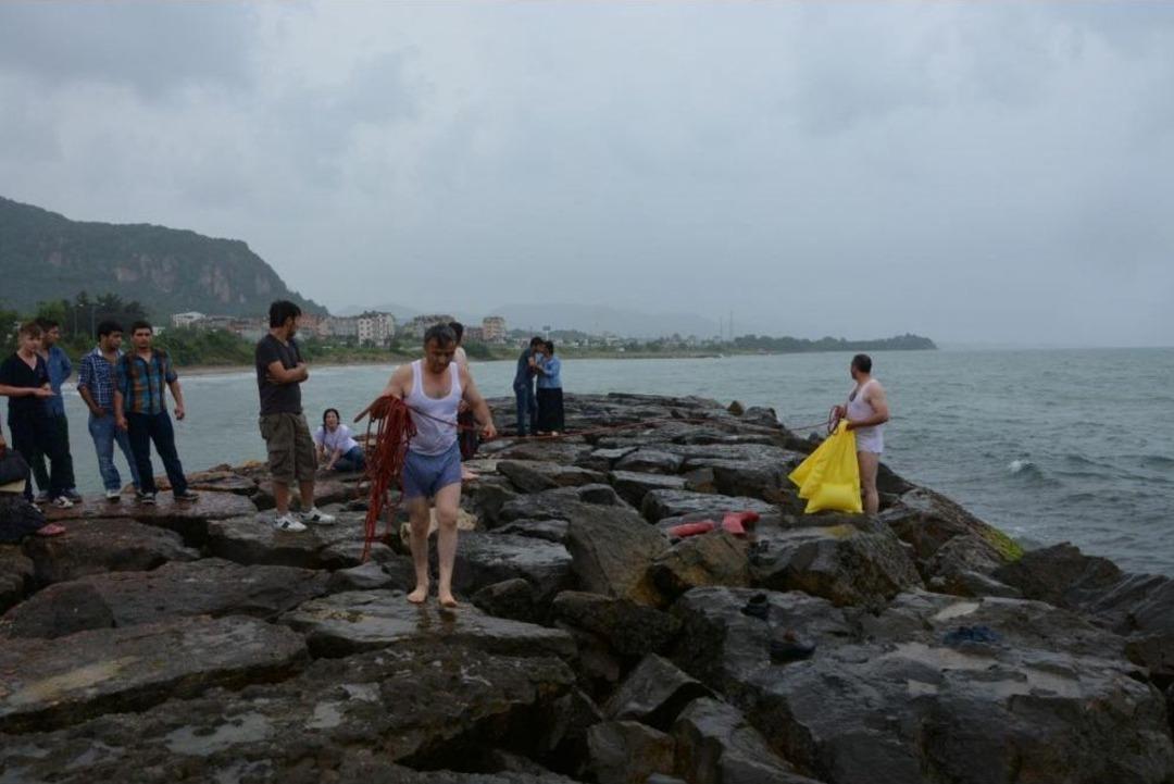 İki Kız Kardeş, Boğulmaktan Kalp Masajıyla Kurtarıldı