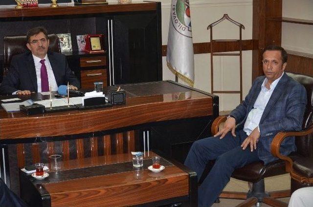 Bakan G&uuml;ll&uuml;ce&rsquo;den Sanayicilere Uyarı 1