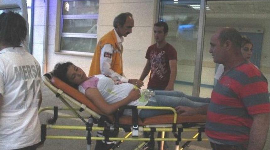 Mersin'de Freni Boşalan Halk Otob&uuml;s&uuml; Şarampole U&ccedil;tu:12 Yaralı