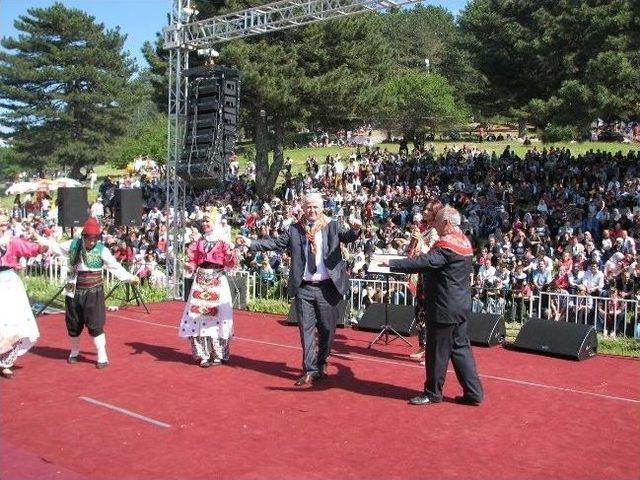 700 Yıllık Geçmişe Sahip Şölende Tarih Canlandı