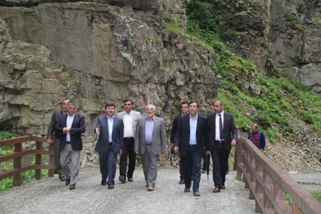 Kalkınma Bakanı Yılmaz Trabzon&rsquo;da