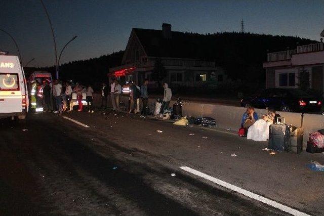 Başkent&rsquo;te Otob&uuml;s Kazası: 2 &Ouml;l&uuml;, 31 Yaralı 1