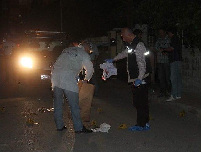 Sokak Ortasında Silahlı Saldırıya Uğraşan İki Kardeş Öldü 3