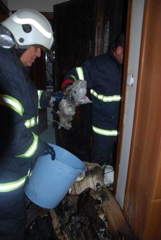 Aydın&rsquo;da İkamet Yangını 1