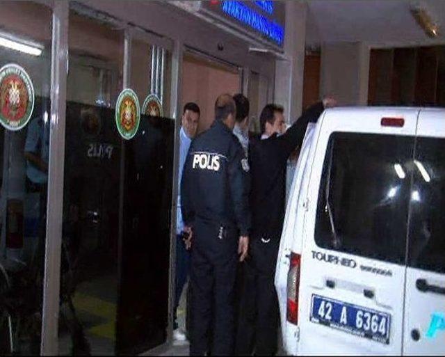 Cinayet Zanlısını &Ccedil;eken Gazetecilere Polisten Engelleme 1