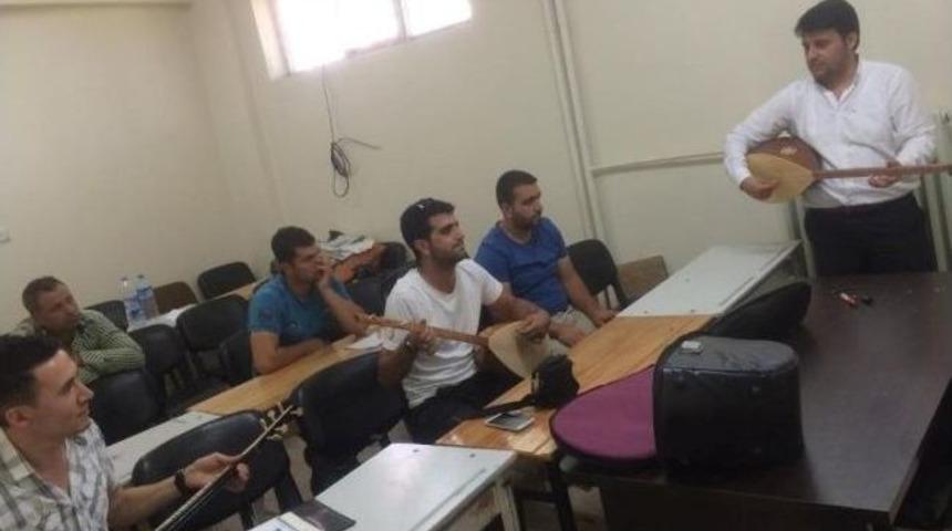 Hani Hem'de Bağlama Kursu A&ccedil;ıldı