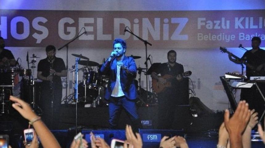 Yusuf G&uuml;ney Toplu S&uuml;nnet Ş&ouml;leninde Kağıthanelileri Coşturdu