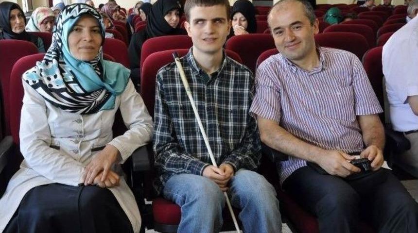 (&ouml;zel Haber) G&ouml;rme Engelli Enes&rsquo;in B&uuml;y&uuml;k Başarısı