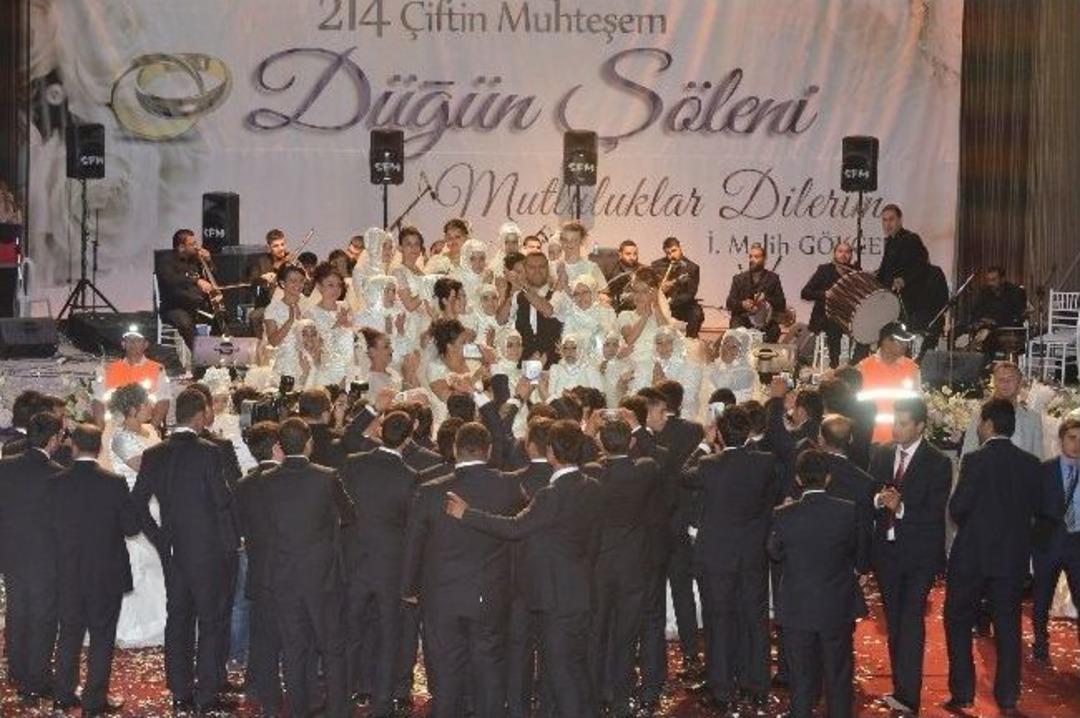 Ankara B&uuml;y&uuml;kşehir&rsquo;den 214 &Ccedil;ifte Muhteşem D&uuml;ğ&uuml;n