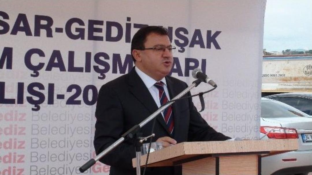 K&uuml;tahya-gediz-uşak Karayolunun Son Kısım B&ouml;l&uuml;nm&uuml;ş Yol İnşaatı Başladı