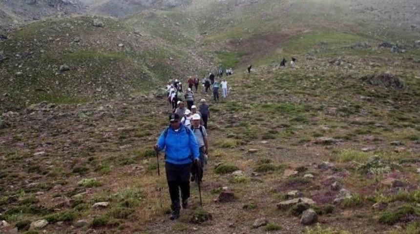 Beyşehir&rsquo;de 3. Anamas Karag&ouml;l Tırmanışı