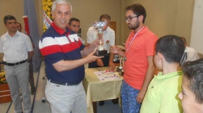 S&ouml;ke&rsquo;de Ulusal Satran&ccedil; Turnuvasında &Ccedil;ekişme Nefes Kesti