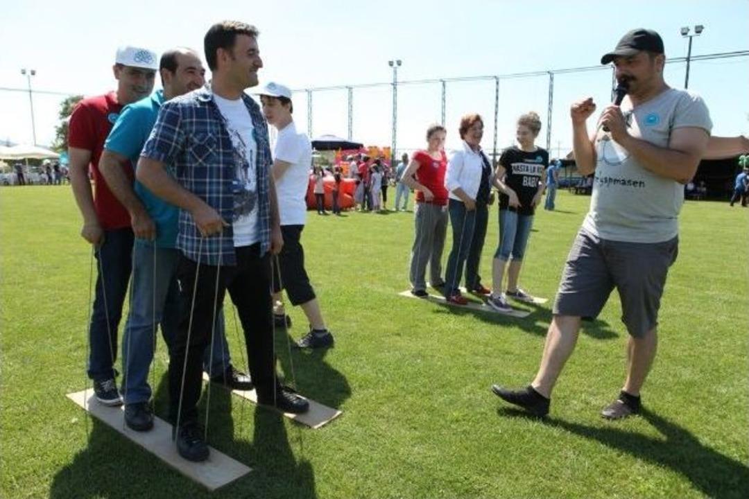 Nil&uuml;fer Belediyesi 27. Yaşını Coşkuyla Kutladı