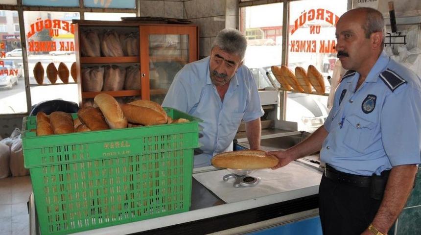 Suşehri'de Unlu Mamul &Uuml;reten Iş Yerleri Denetlendi