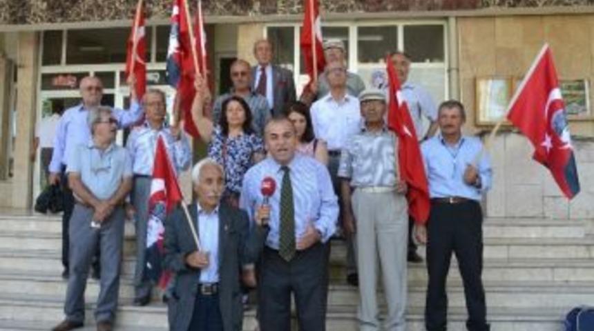 İş&ccedil;i Partisi'nden 'zirve' Eylemi