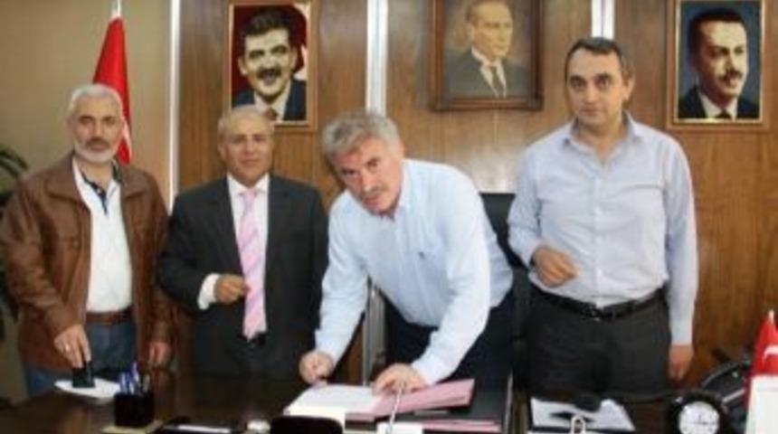 Belediye Ara&ccedil; Parkına Bir İtfaiye Aracı Daha