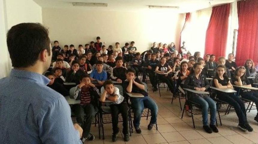 Sağlık Eğitimleri Yaz Kurslarında Devam Ediyor