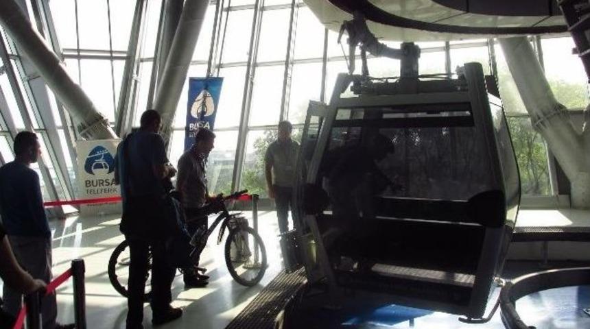 Bisiklet&ccedil;iler Yeni Teleferikten Memnun