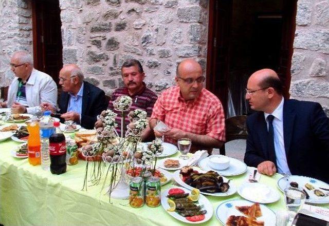 Tarihi Kentler Birliği &Uuml;yeleri Niksar&rsquo;da 1