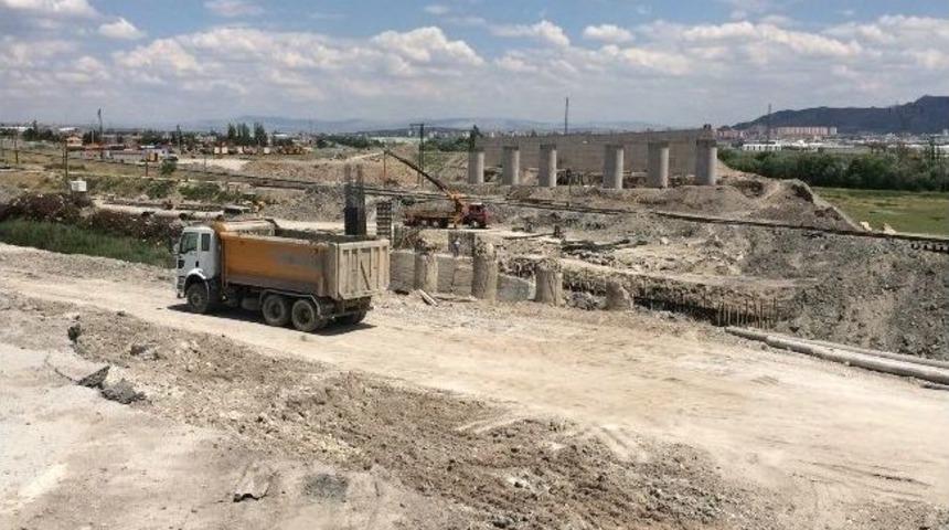 Bogazk&ouml;pr&uuml;'de &Ccedil;alışmalar S&uuml;r&uuml;yor