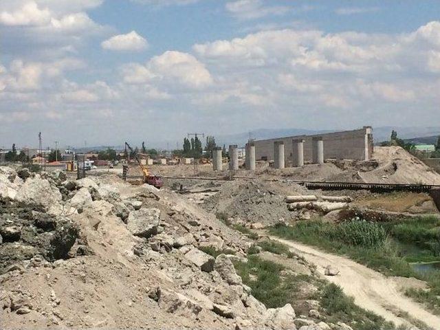 Bogazk&ouml;pr&uuml; de &Ccedil;alışmalar S&uuml;r&uuml;yor 1