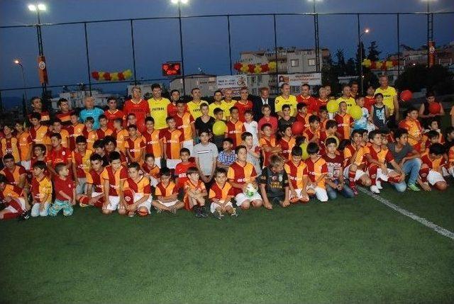 Didim Gs Futbol Okulu Hizmete Girdi