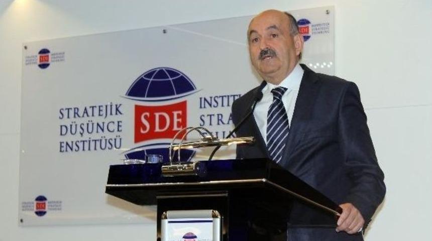 Bakan M&uuml;ezzinoğlu: &ldquo;20 Bin Uzman Hekim, 10 Bin Pratisyen A&ccedil;ığımız Var&rdquo;