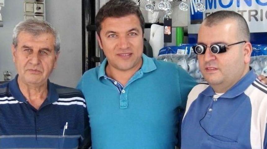 İsmail K&uuml;&ccedil;&uuml;kkaya Simav&rsquo;da &Ouml;zlem Giderdi