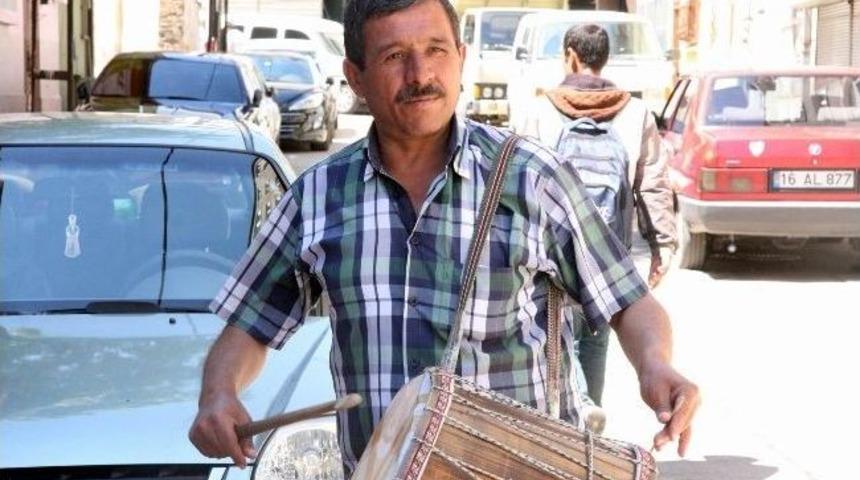 Ramazan Davulcuları Bursalıları Sahura Uyandırmaya Hazır