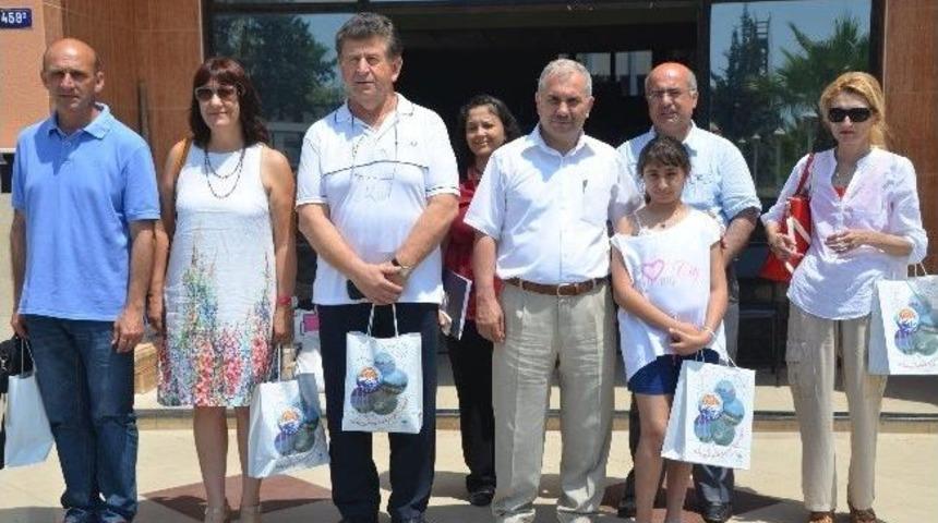 Yunan Eğitimcilerden Milli Eğitim M&uuml;d&uuml;r&uuml; G&uuml;l&rsquo;e Ziyaret