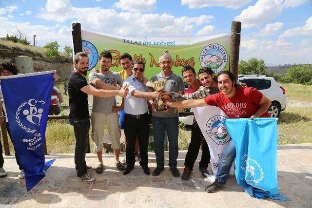 Talas'ta Gençlerin Paintball Heyecanı