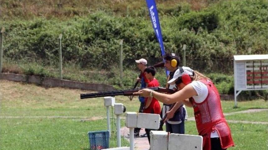 Kocaeli&rsquo;de Avcılar Ve Atıcılar Şenlikte Buluştu