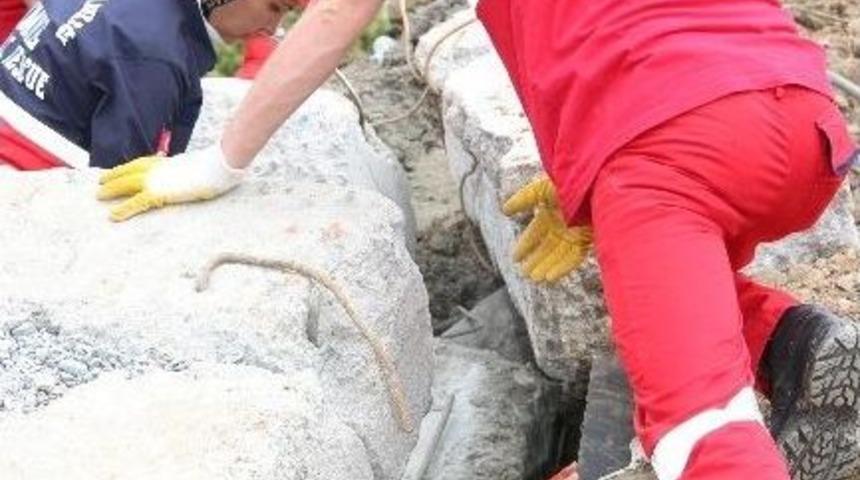 Deprem Tatbikatı Ger&ccedil;eğini Aratmadı