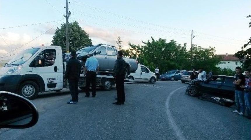 Amasra'da Trafik Kazası: 2 Yaralı