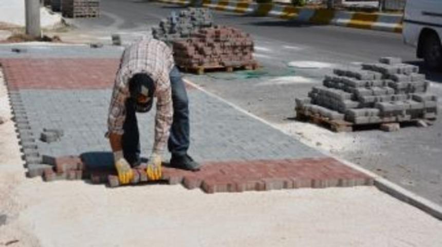 Karapınar Caddesi&rsquo;nde Kaldırım &Ccedil;alışması