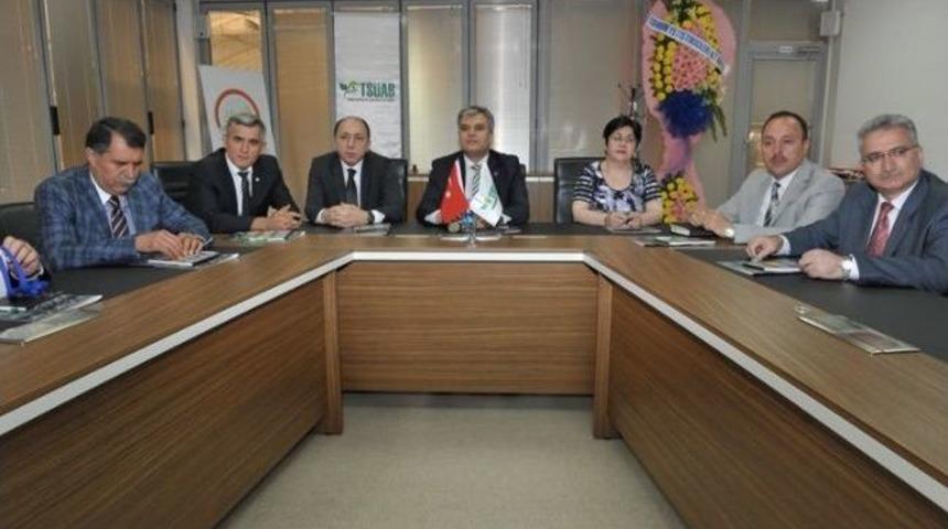 Ts&uuml;ab'dan Eğitime Tam Destek