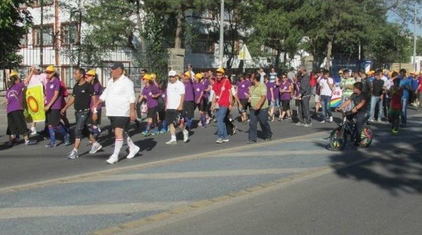 Diyarbakır&rsquo;da Gen&ccedil;lik Festivali Başladı