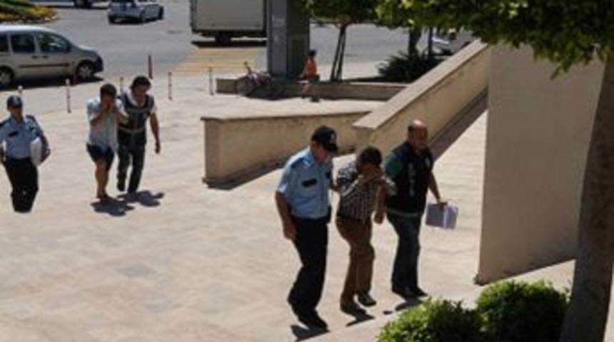 190 Yıl İnfazı Bulunan Kredi Kartı Dolandırıcısı Son İşinde Yakayı Ele Verdi