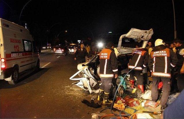 (tekrar) Başkent’te Sıkışmalı Trafik Kazası: 4 Yaralı