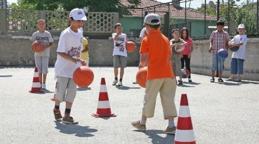 B&uuml;y&uuml;kşehir Yaz Okullarına Kayıtlar Devam Ediyor